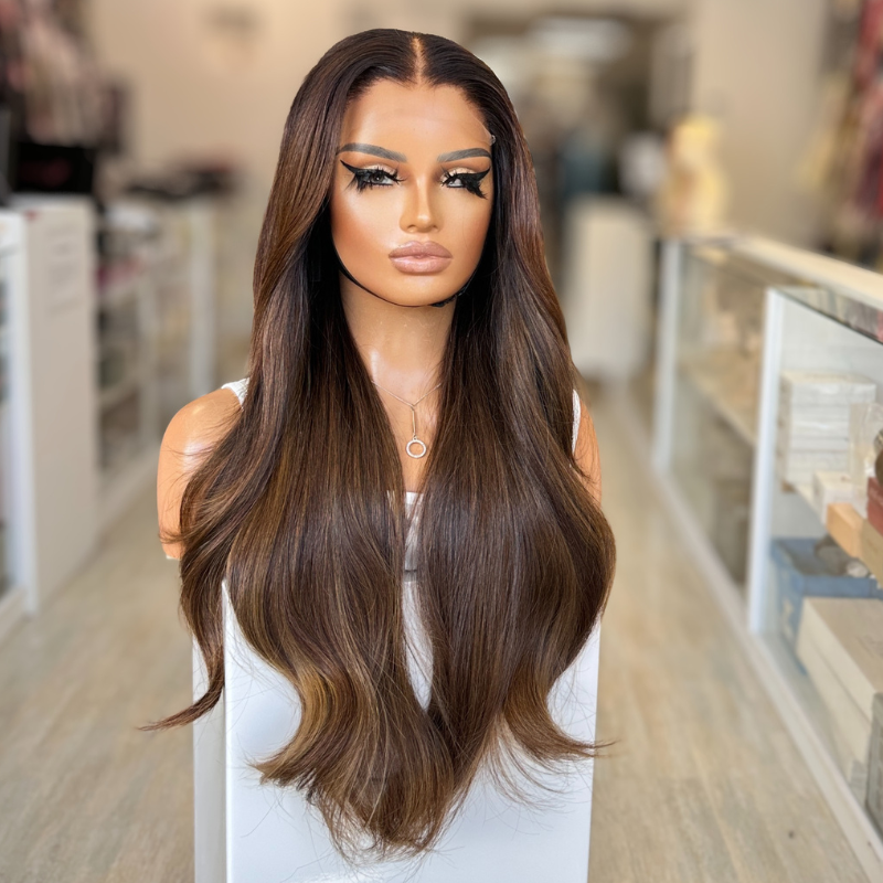 OLA/08 – 24” Caramel Blonde/Brown Human Hair Wig