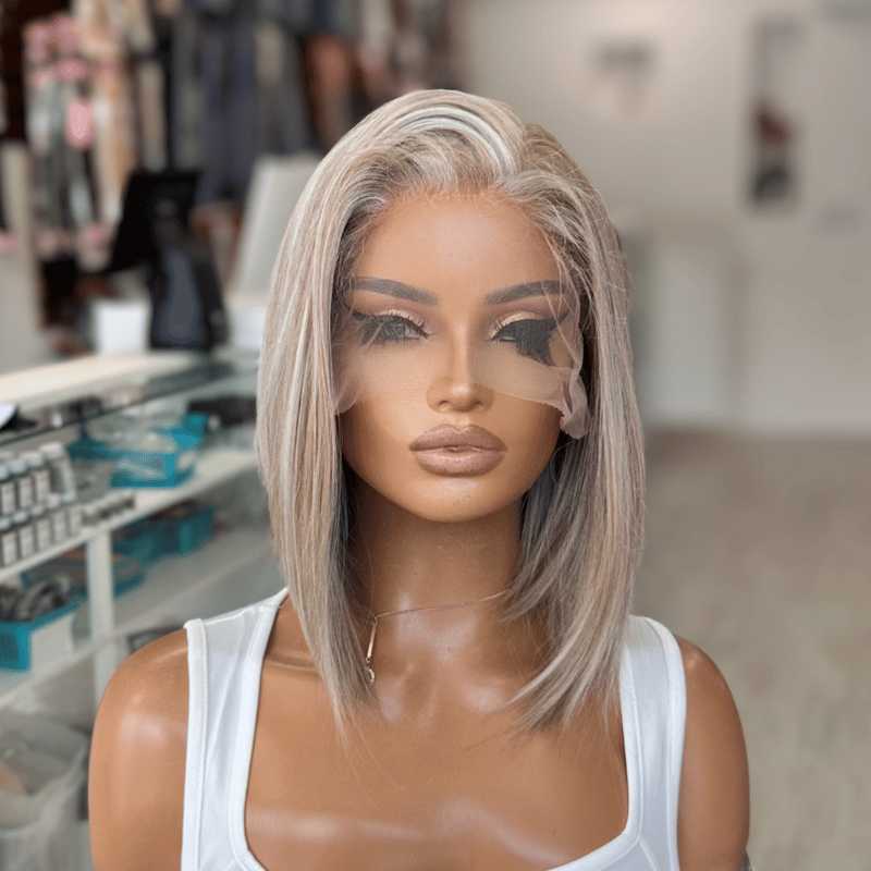 JADE – 10" Golden Blonde Blend Bob Synthetic Lace Front Wig