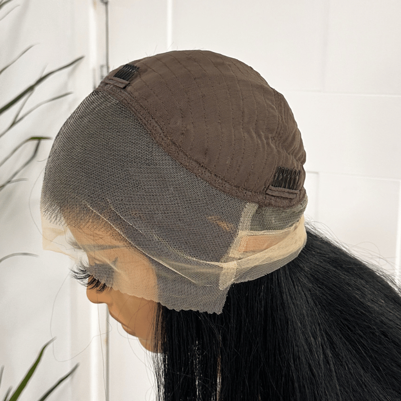 Perruque synthétique noire lisse 360° avec dentelle 30 pouces.