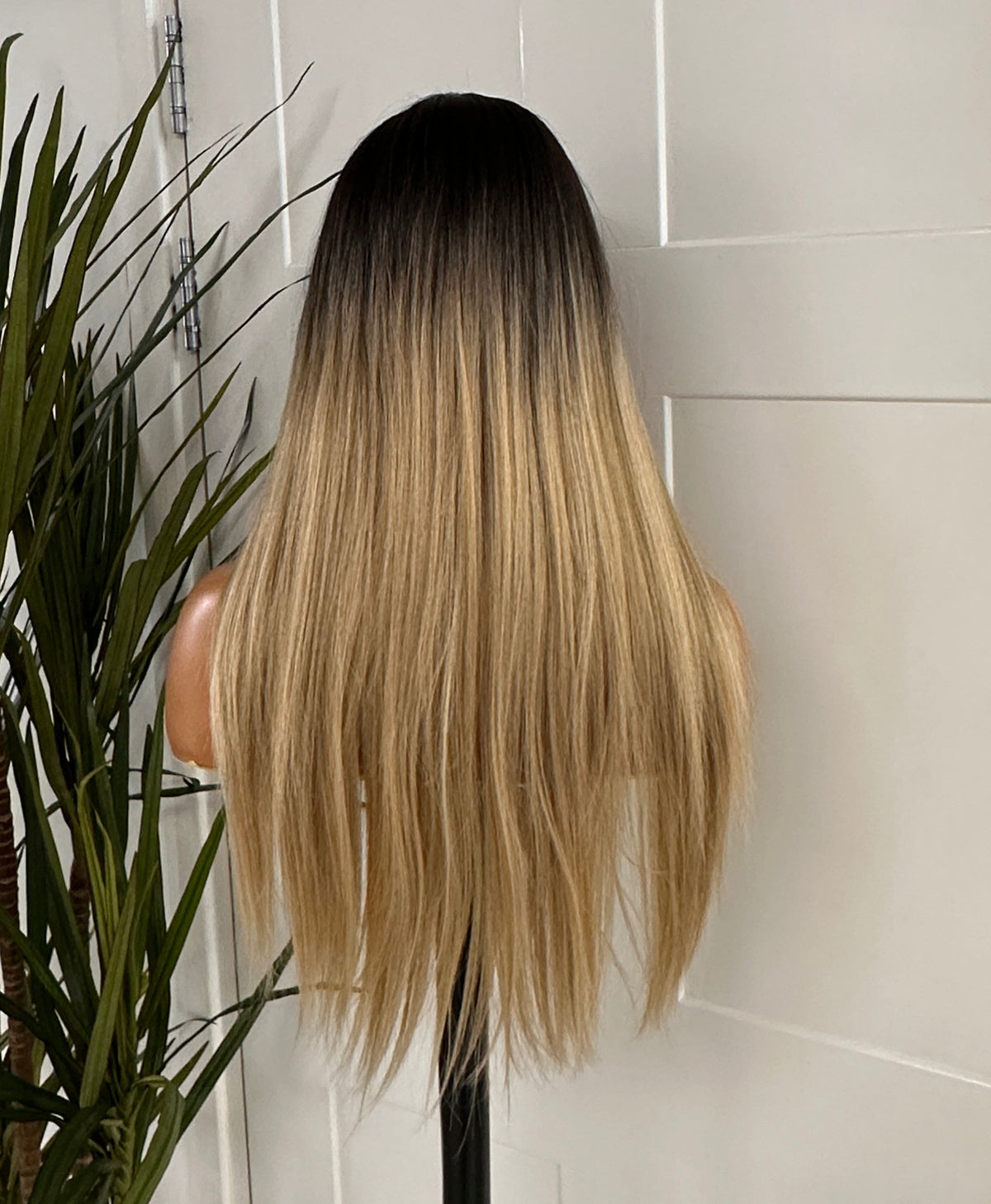 Black to Blonde Ombre with Full Fringe | 26” Straight Wig-EWD/08 - estellewigsandmore.co.uk