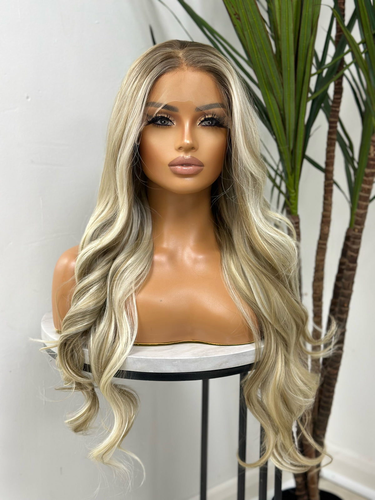 Long Wavy Mixed Blonde Synthetic Lace Front Wig—DULCE - estellewigsandmore.co.uk Synthetic Lace front wig