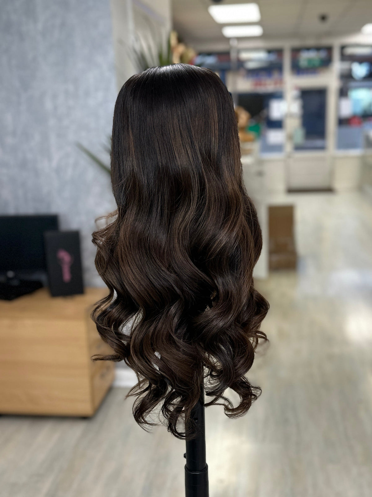 U-part - EHM23 - estellewigsandmore.co.uk