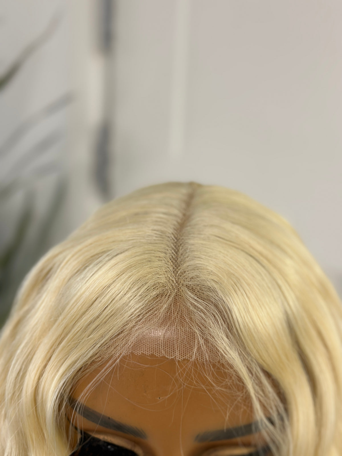 Bleach Blonde Long Wavy Synthetic Lace Front Wig : Ewd -59 - estellewigsandmore.co.uk