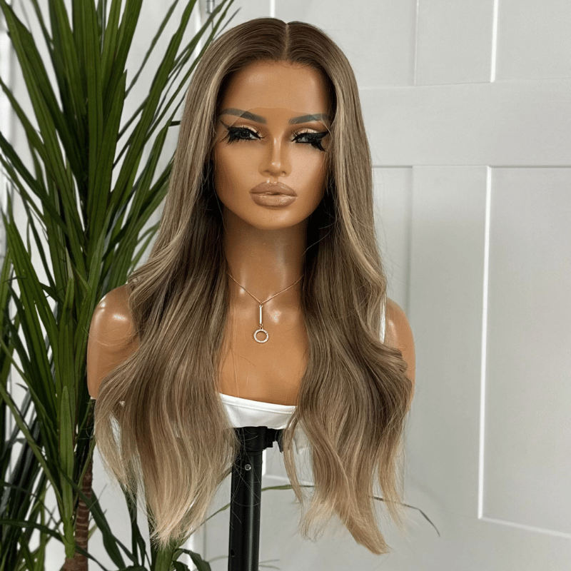 BLAKE – 18" Neutral Dark Blonde 13×6 HD Lace Front Wig