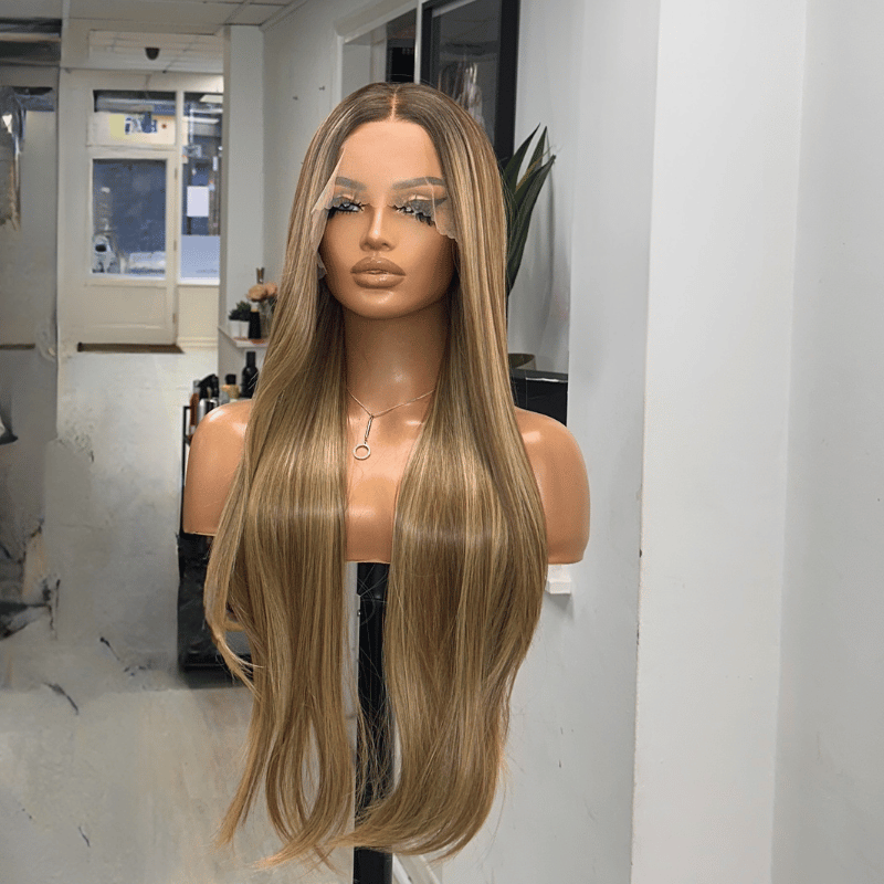 Ilaria 24 Inch Straight Lace Front Wig | Honey Brown to Golden Blonde Blend - estellewigsandmore.co.uk