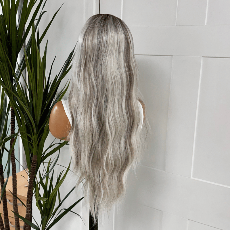 Saskia – Rooted Silver Pearl Blonde 20” Long Wavy 13x6 Lace Front Wig