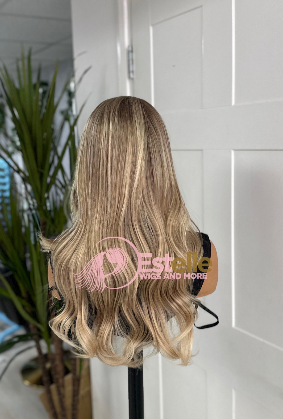 Long Wavy Rooted Golden Blonde Balayage Wavy Lace Front Wig –NINA/E10 - estellewigsandmore.co.uk SYNTHETIC WIG