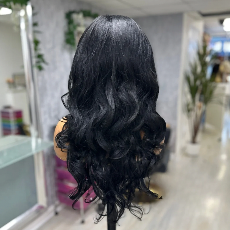 JANE – 20” Voluminous Layered Heat-Safe Synthetic Wig
