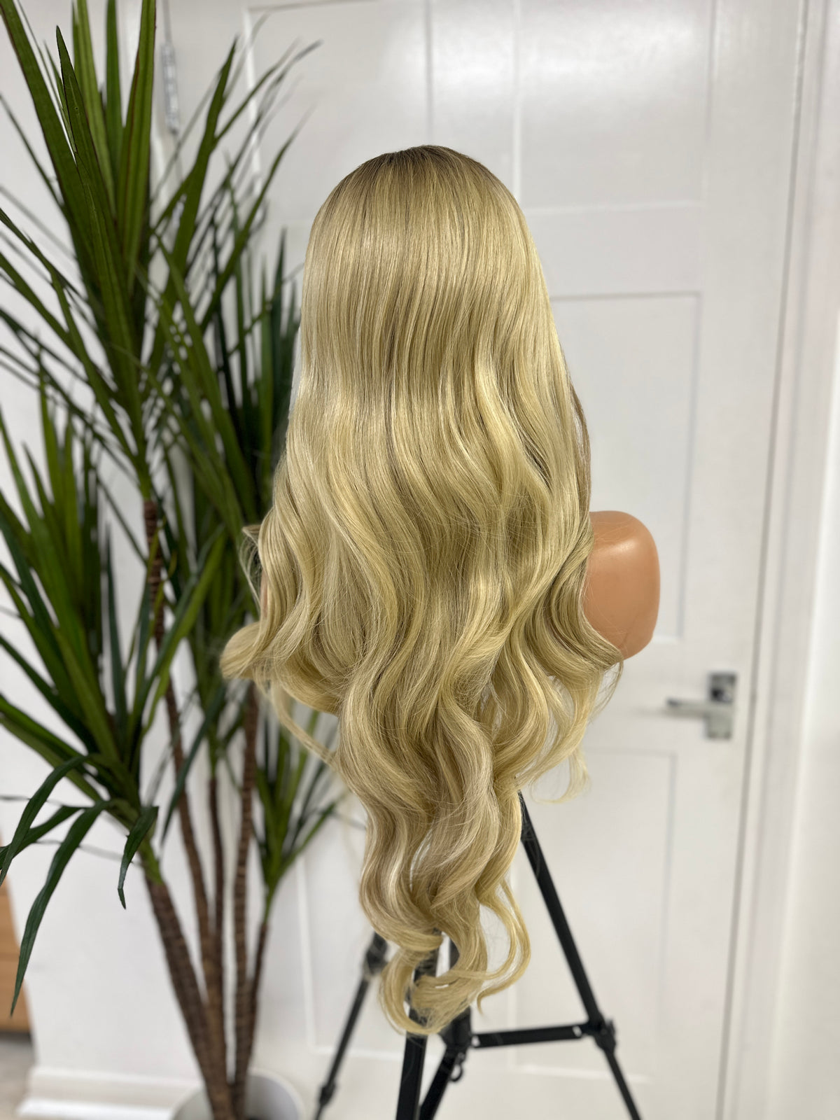 Long Wavy Rooted Golden Blonde Mix Lace Frontal Synthetic Wig-JEAN XF3-4 - estellewigsandmore.co.uk Synthetic Lace front wig