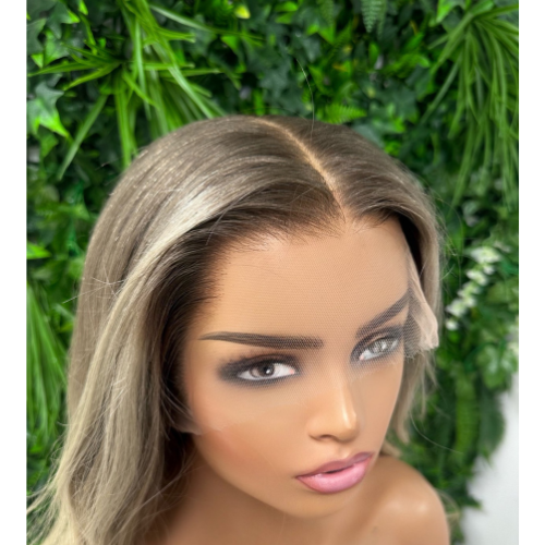 Glueless 14-Inch Blonde Balayage HD Lace Front Wig | 100% Human Hair | Beginner-Friendly-Livia - estellewigsandmore.co.uk