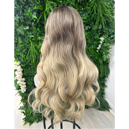 Glueless 14-Inch Blonde Balayage HD Lace Front Wig | 100% Human Hair | Beginner-Friendly-Livia - estellewigsandmore.co.uk
